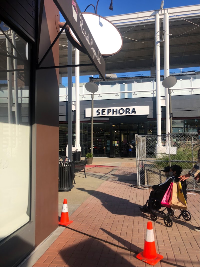Photo of SEPHORA
