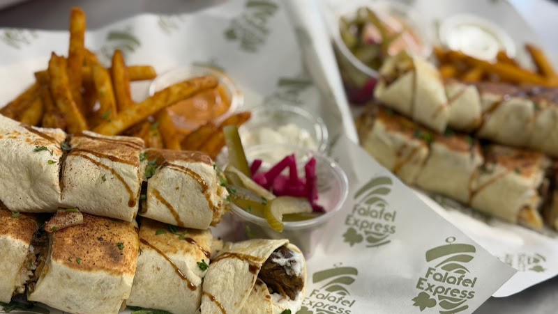 Falafel Express photo 2