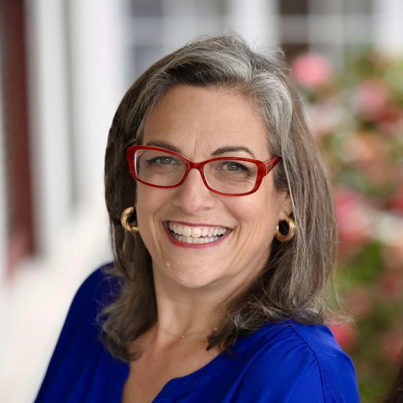Photo of Jen Birmingham | Real Estate Agent in Petaluma, CA