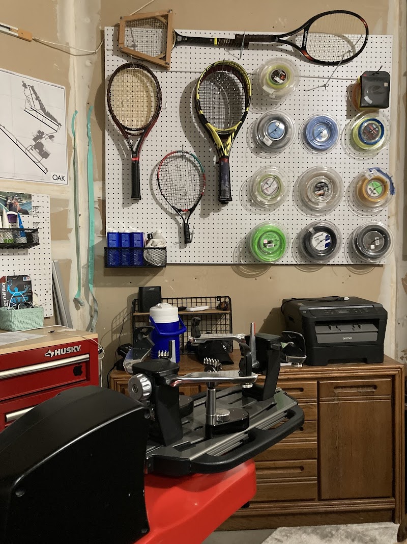 Josh's Racquet Stringing photo 2