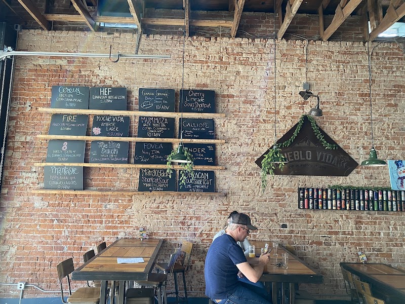 Pueblo Vida Brewing Company photo 4