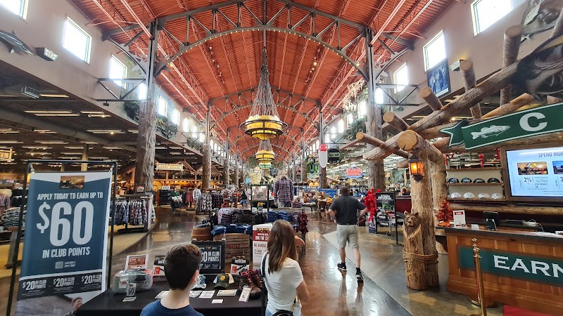 Bass Pro Shops photo 3