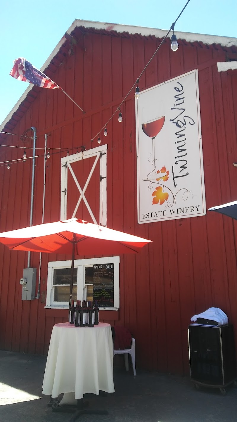 TwiningVine Estate Winery photo 2