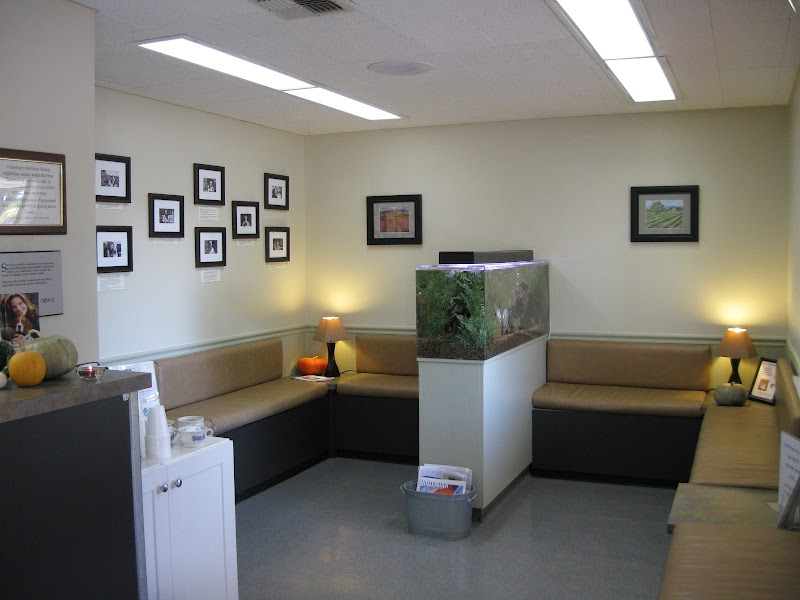 VCA Forestville Animal Hospital photo 4