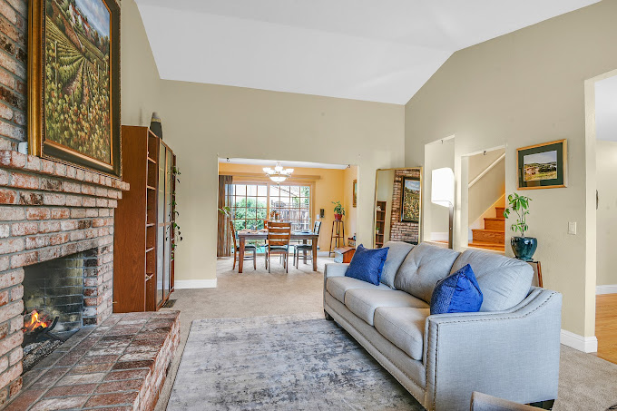 Karen Crotty Real Estate Advisor Engel & Völkers Belleair Real Estate Advisor in Pinellas County, Florida photo 3