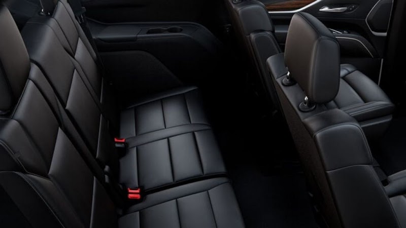 Whip Limo Black Car/SUV Service photo 2