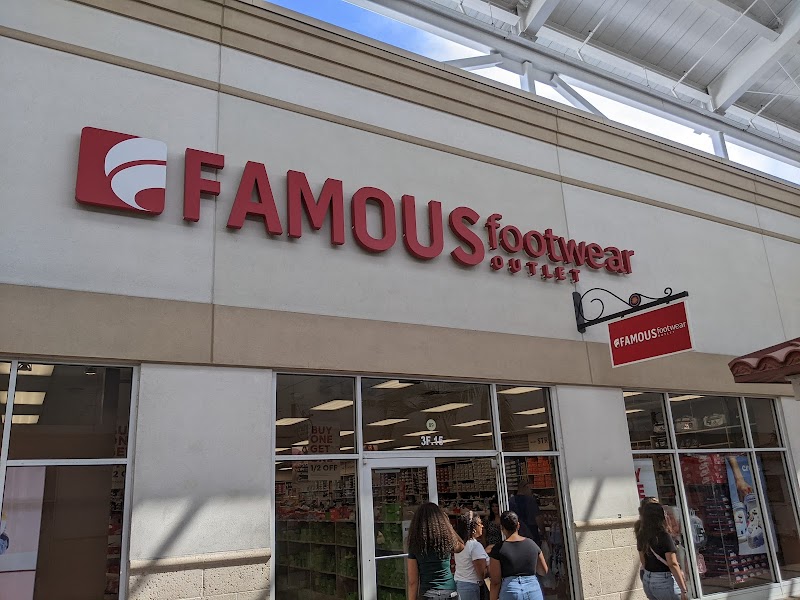 Famous Footwear Outlet photo 4