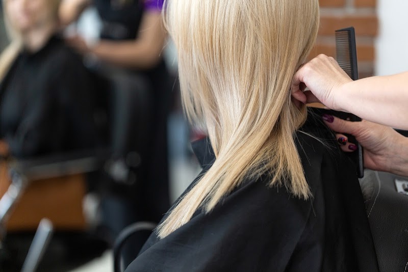 Native hair studio photo 4
