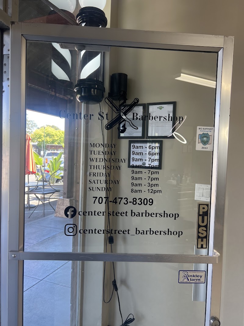 Center street barbershop photo 4