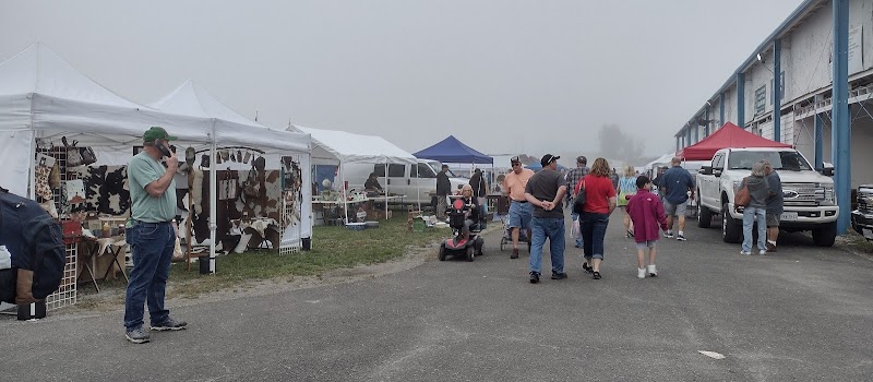 Pulaski County Flea Market photo 5
