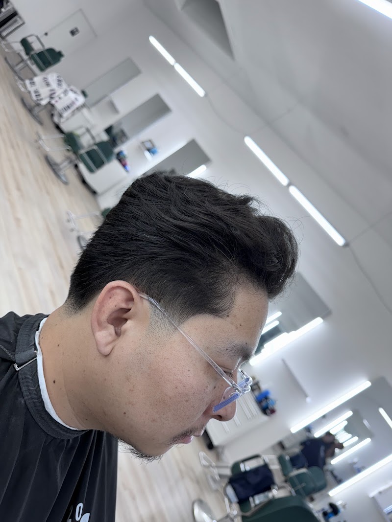 Apex Barbershop - Daly City photo 4