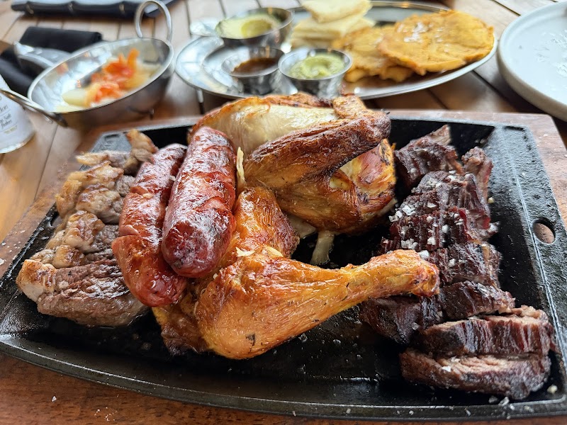 Mordisco Steakhouse photo 2