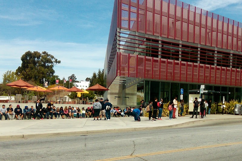 Recreation and Wellness Center (RAW) photo 4