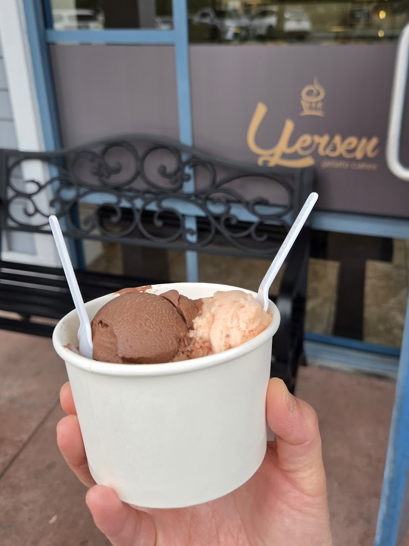 Yersen Gelato Cakes photo 4