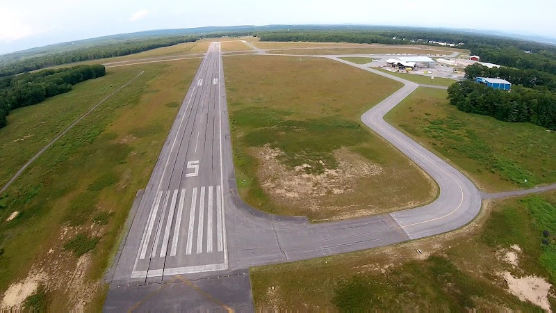 Saratoga County Airport photo 2