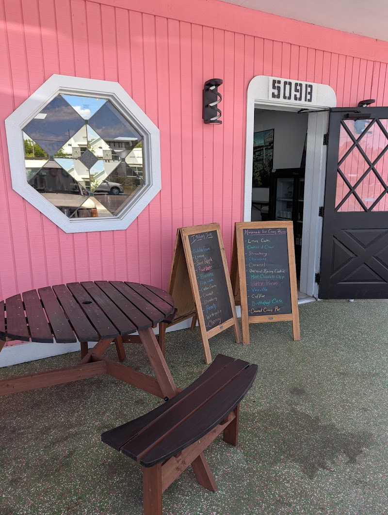 Slipp’s Ice and Creamery photo 4