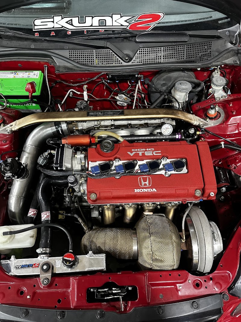 Photo of Luxury & Performance Mobile auto service