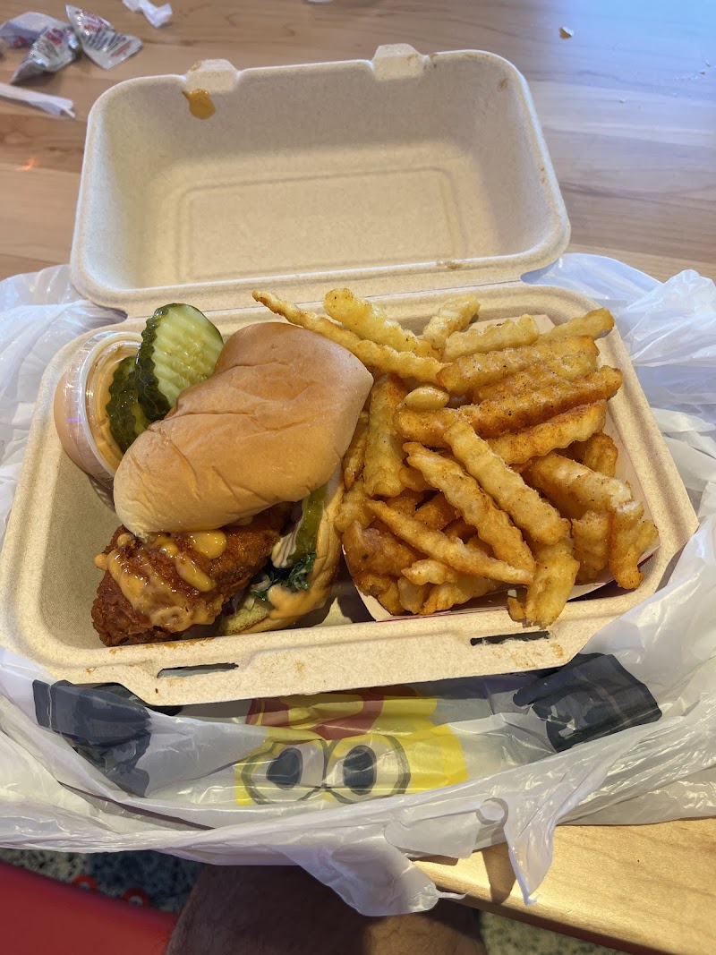 Dave's Hot Chicken photo 2