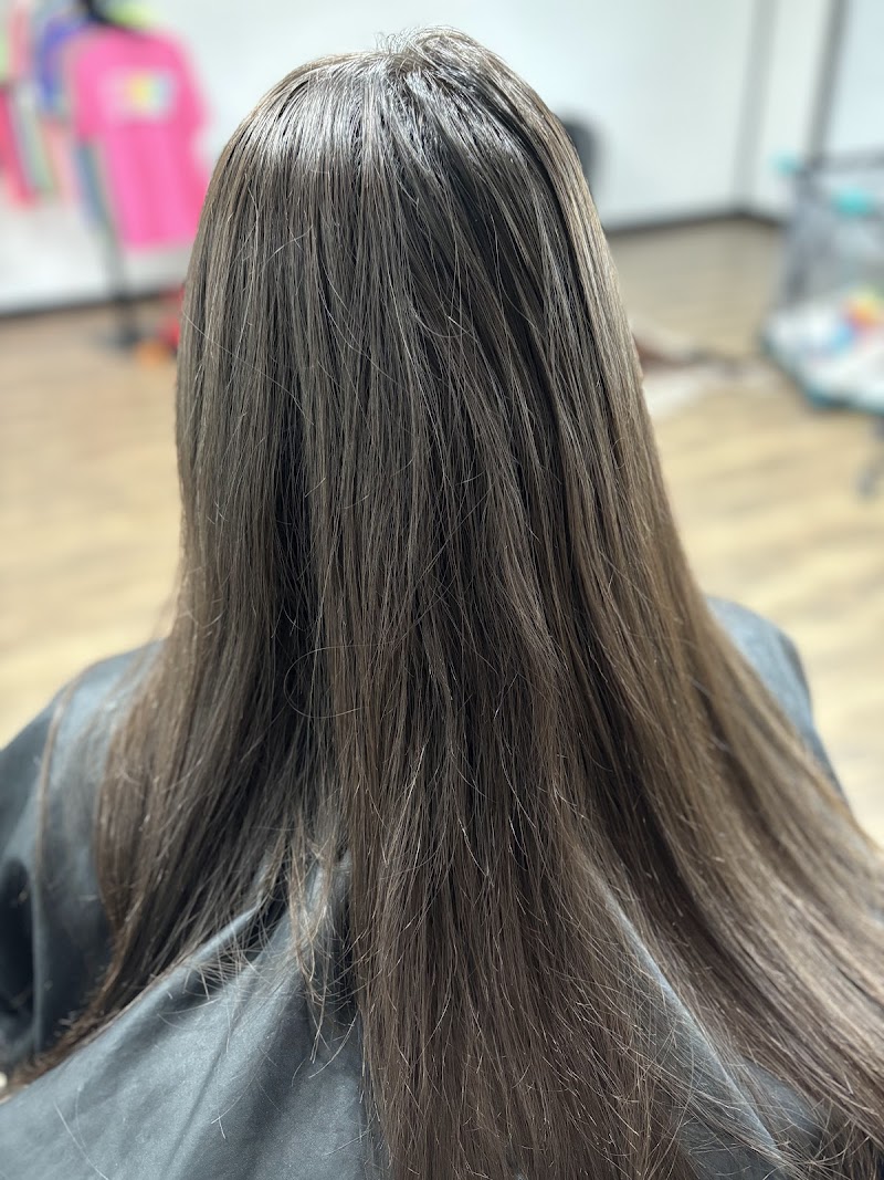 Country Roots Hair Salon photo 3