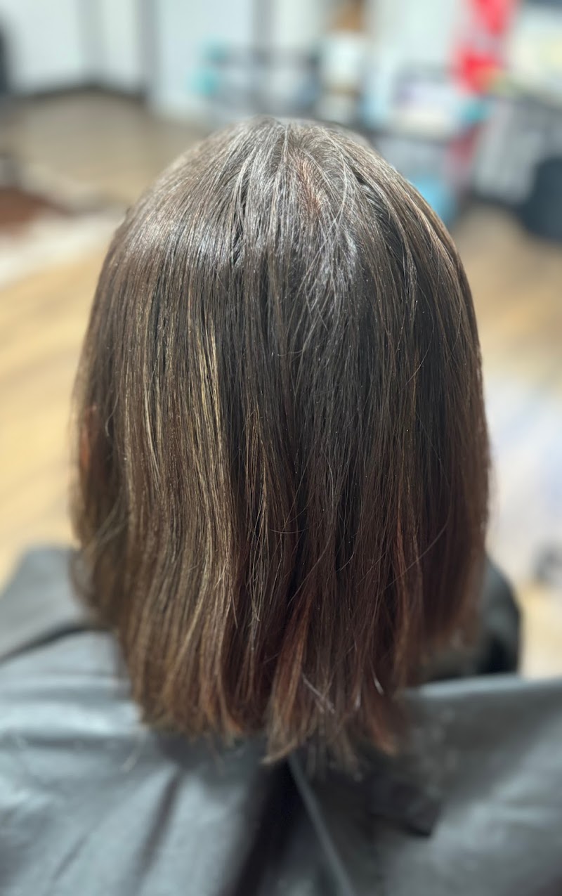 Country Roots Hair Salon photo 2