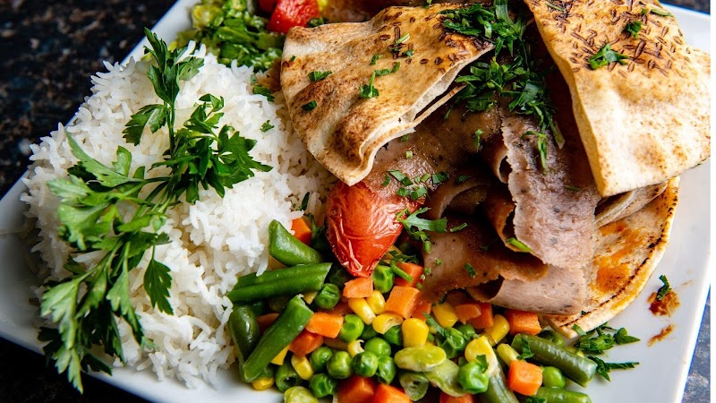 Beirut Cafe: Lebanese Cuisine & Farr Better Ice Cream photo 2