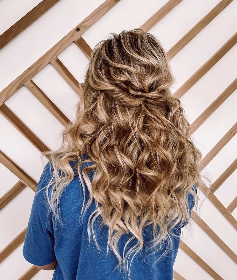 Style Hair and Makeup photo 2
