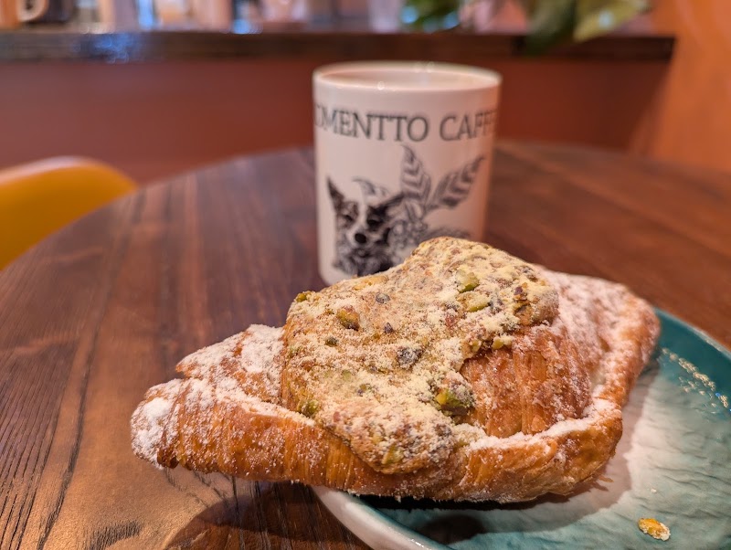 Momentto Coffee Roasters photo 3