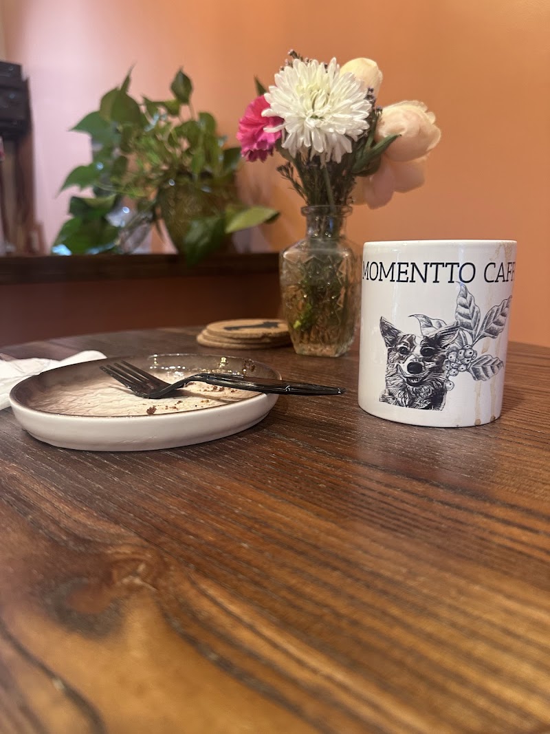 Momentto Coffee Roasters photo 5