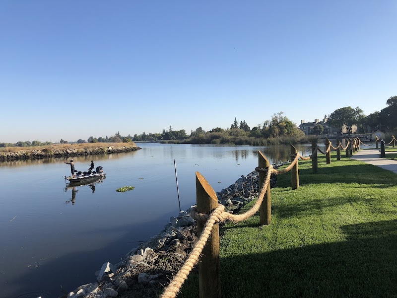 Riverside RV Park photo 4