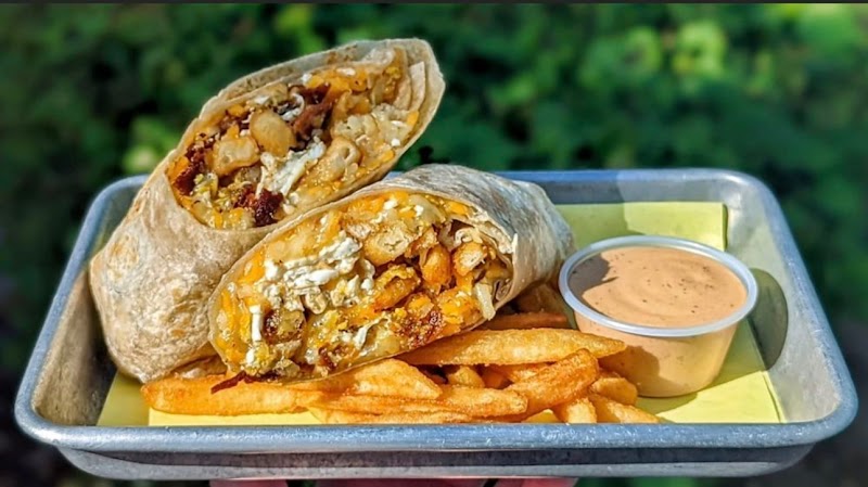 Wow Burgers and Grill photo 4