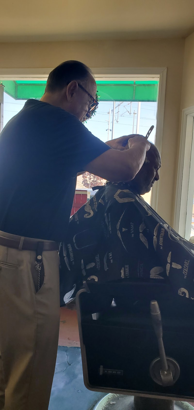 Dennis' Barber Shop photo 4