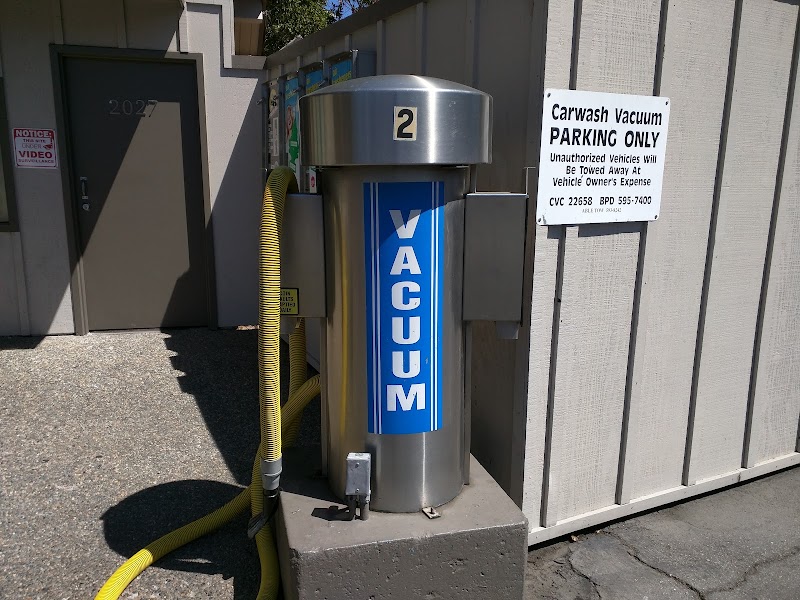 Carlmont Village Car Wash photo 4