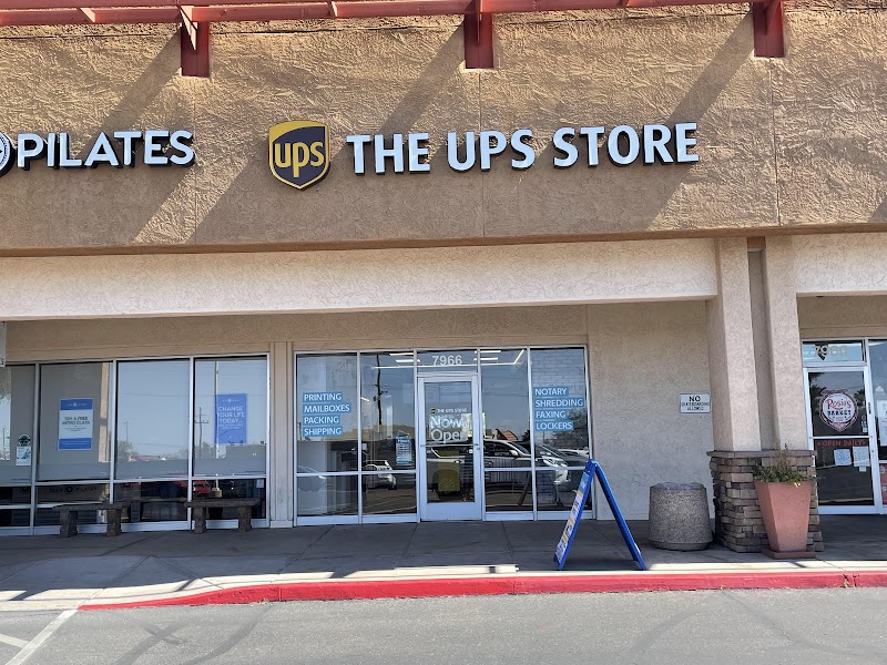 The UPS Store photo 4