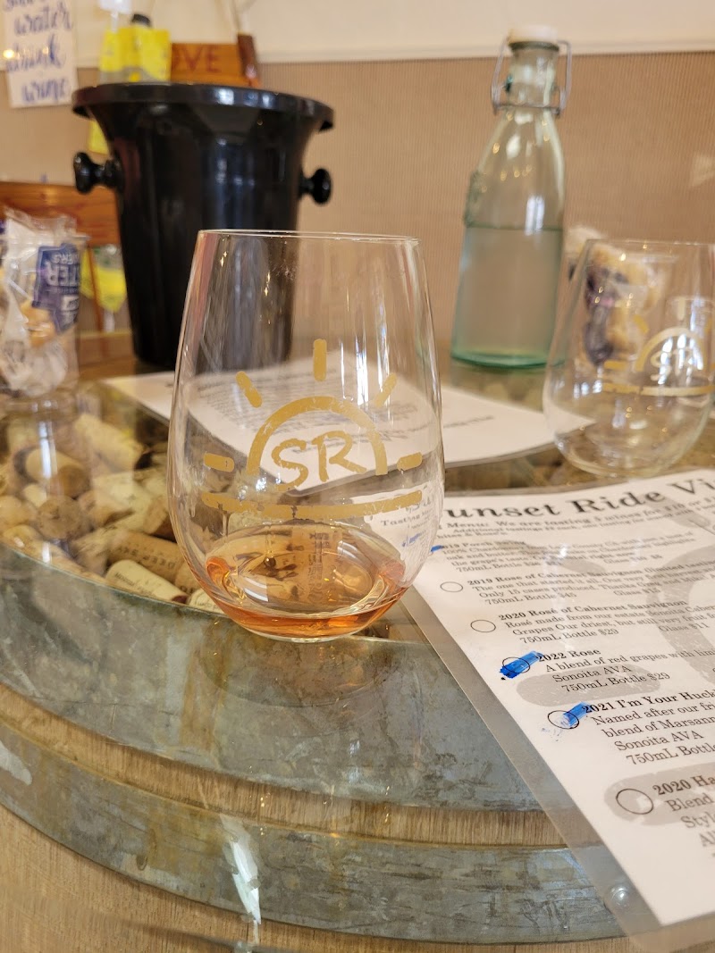 Sunset Ride Vineyards, Restaurant, and Art Gallery photo 5