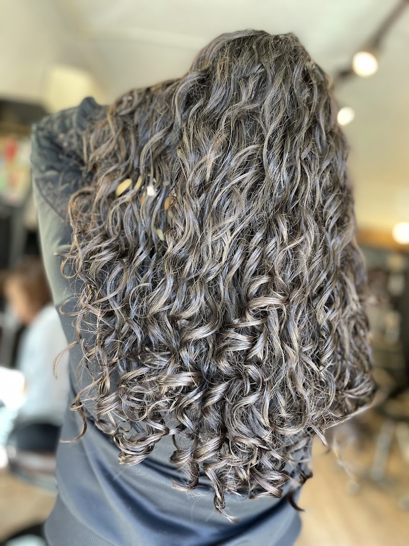 Shadow Box Salon photo 4