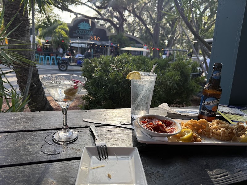 Molly Goodhead's Raw Bar & Restaurant photo 3