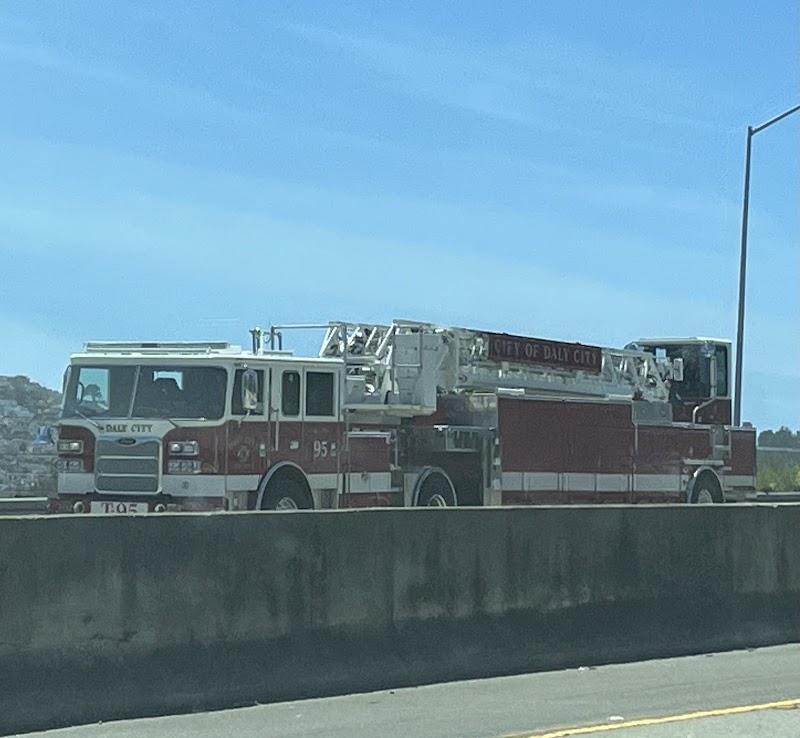 Daly City Fire Department Station 95 photo 2