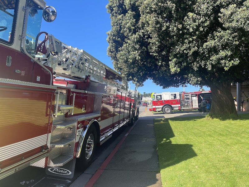 Photo of Daly City Fire Department Station 95