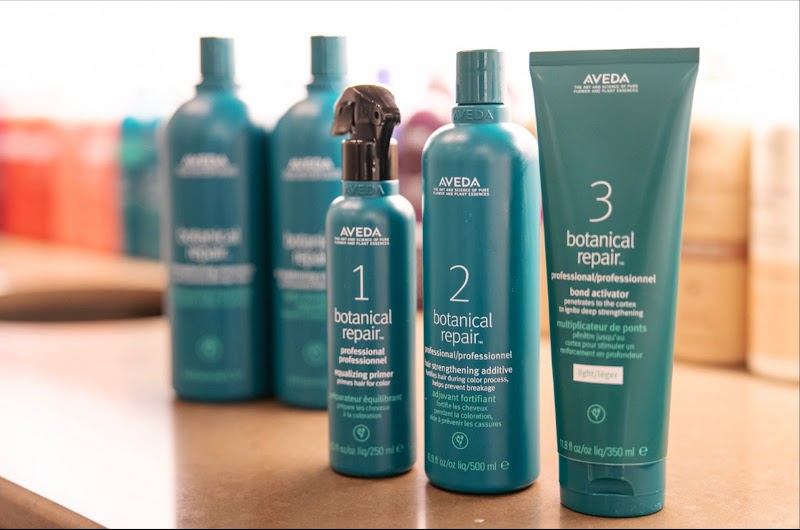 sage salon | AVEDA hair salon in Land O' Lakes photo 3