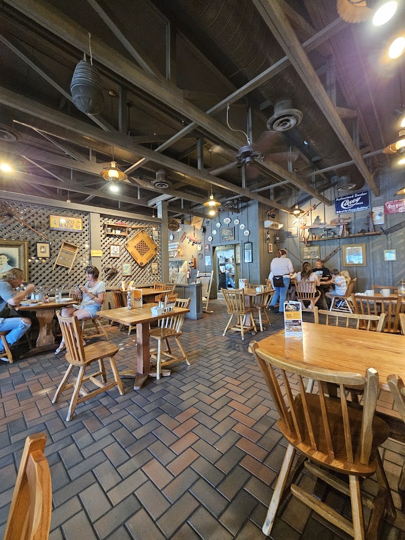 Cracker Barrel Old Country Store photo 4