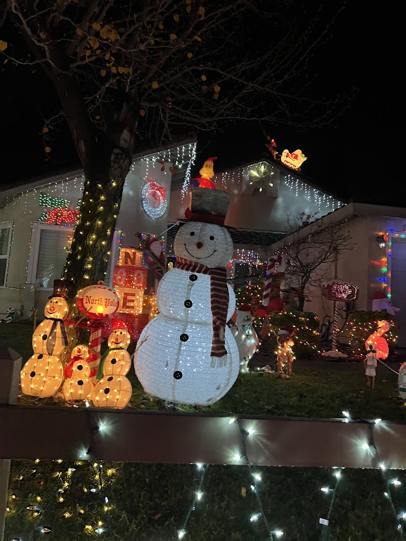 Candy Cane and Lollipop Lanes photo 5