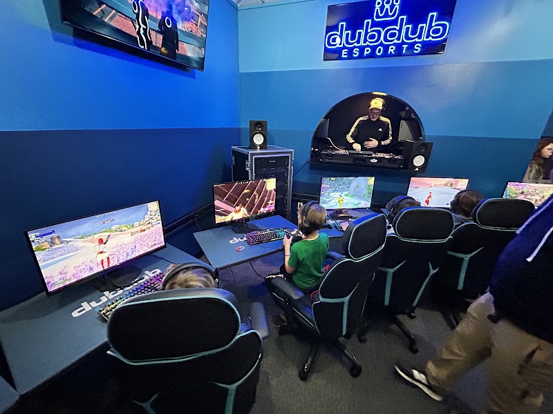 DubDub AI Arcade photo 2