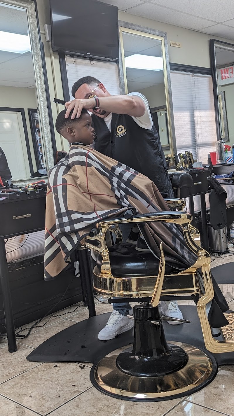 Royalty Cutz Barbershop photo 2