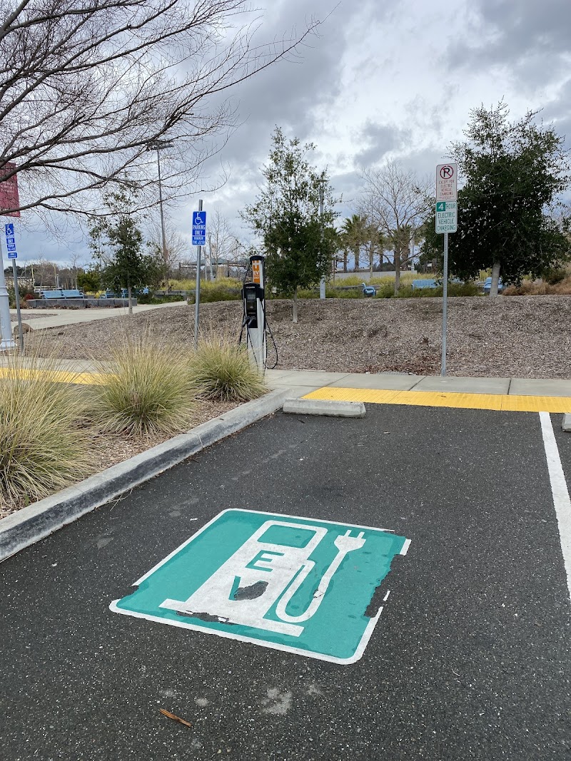 ChargePoint Charging Station photo 2
