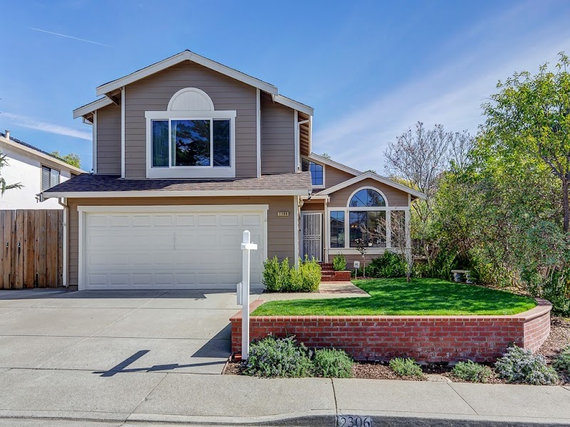 Sakura Realty East Bay - Yasumi Davis, CEO / MBA photo 4