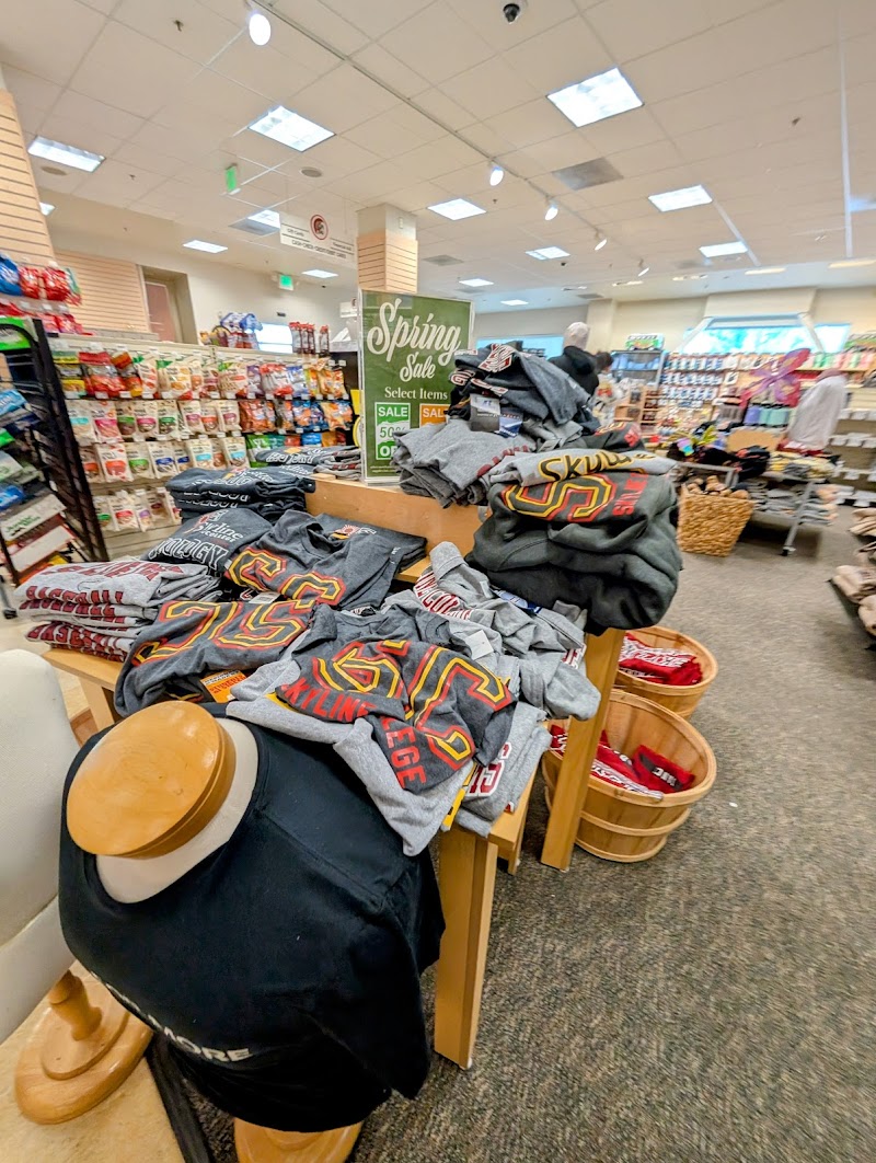 Bookstore photo 2