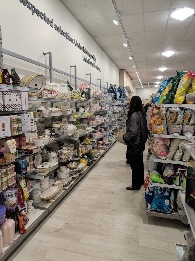 HomeGoods photo 2