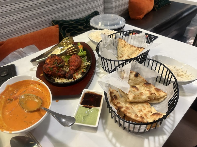 Curry Leaves Indian Cuisine (Lakeland) photo 3