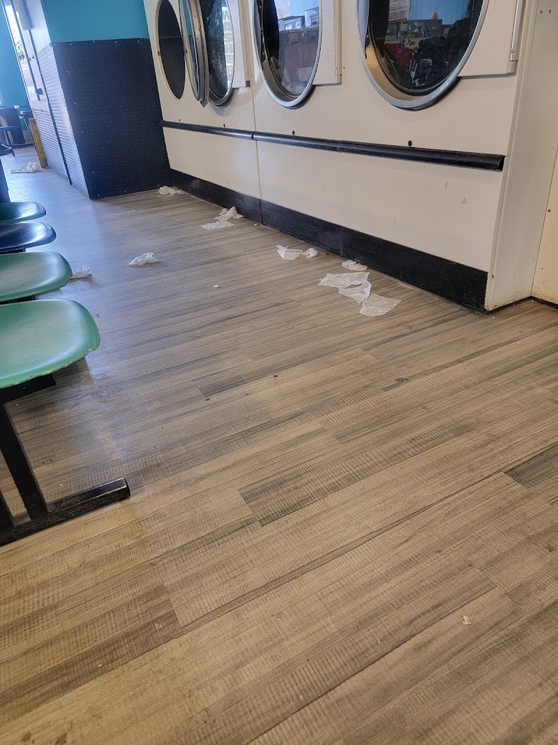 Gibsonton Coin Laundry photo 2