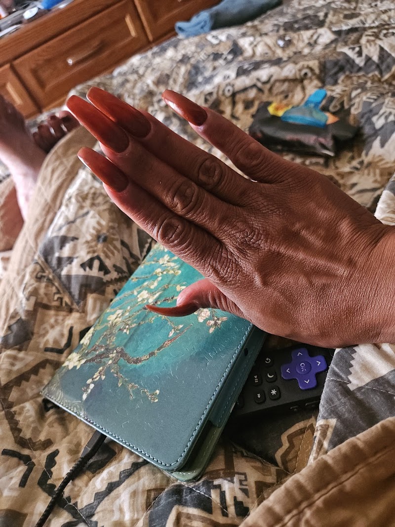Queen's Nails & Spa photo 5